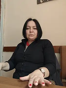 EmmaEmmy40 online show from 05/15/26, 11:41