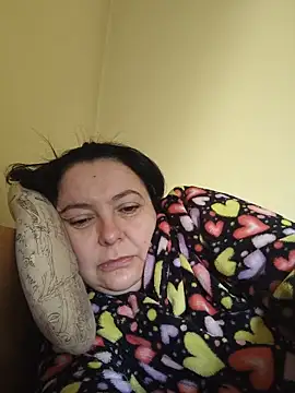 EmmaEmmy40 online show from 05/30/26, 07:04