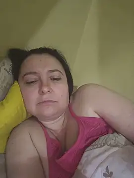 EmmaEmmy40 online show from 05/28/26, 05:52