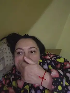 EmmaEmmy40 online show from 05/29/26, 06:03