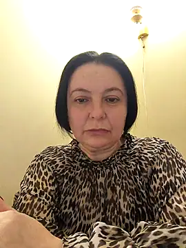 EmmaEmmy40 online show from 05/02/26, 06:13