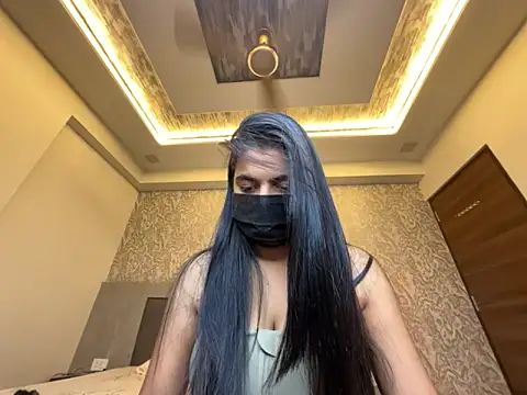 Miss Heer online show from 05/19/26, 07:10