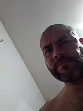 AndresvargasQ123 online show from 07/11/26, 04:46