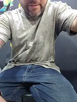 AndresvargasQ123 online show from 07/17/26, 06:27