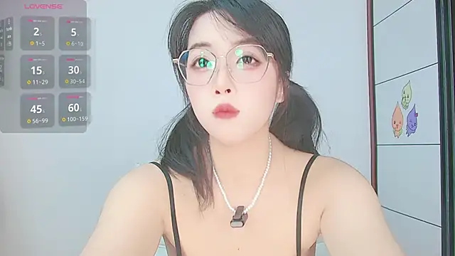 xiaoyu5 online show from 05/08/26, 12:53