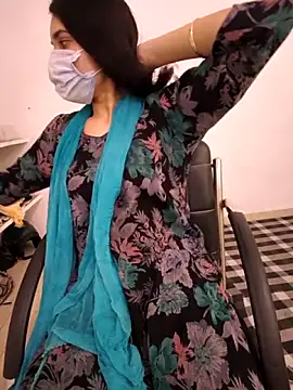 zoya baby  online show from 05/16/26, 11:09