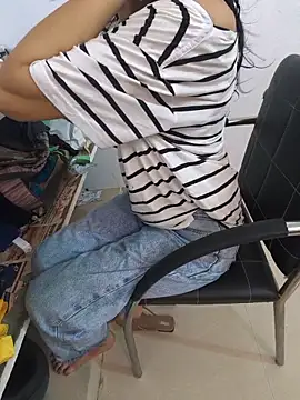 zoya baby  online show from 06/18/26, 04:22