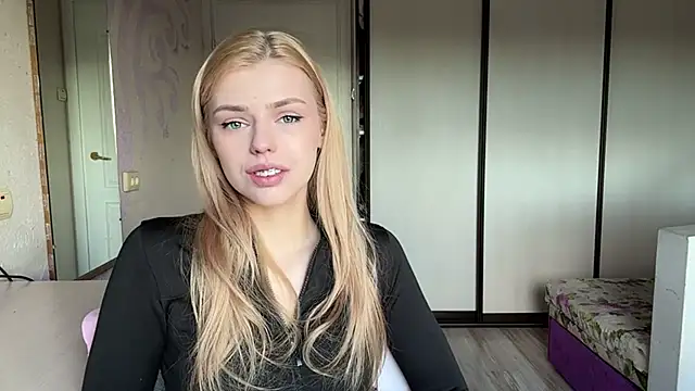 ScarlettRosy online show from 05/29/26, 03:34