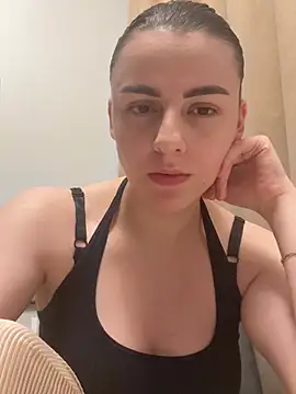 ema-emanuela online show from 05/24/26, 08:53