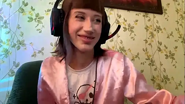 AmeliaHaper online show from 05/04/26, 11:35