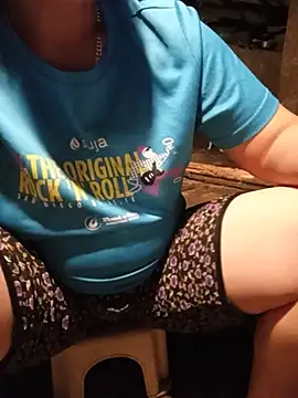 yaja-chan online show from 06/26/26, 02:56