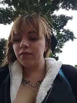 Isabella  Risky online show from 07/02/26, 08:15