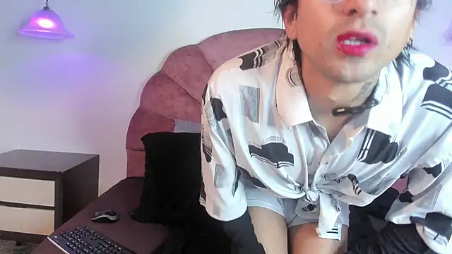 Snapshot of Eclipse_TeenBoy66 chatting on 05/13/26, 11:50 Eclipse TeenBoy66 online show from 05/13/26, 11:50