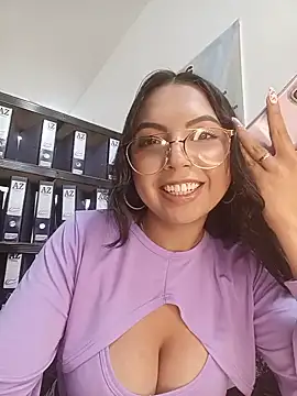 JENNIFER  03 online show from 07/09/26, 05:56