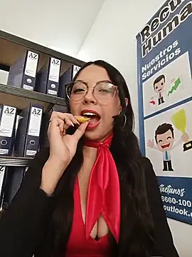 JENNIFER  03 online show from 05/29/26, 03:40