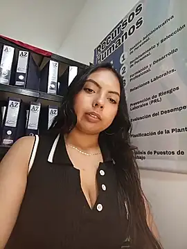 JENNIFER  03 online show from 07/23/26, 06:26