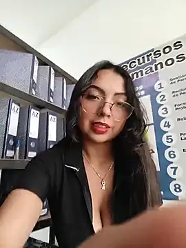 JENNIFER  03 online show from 05/25/26, 02:49