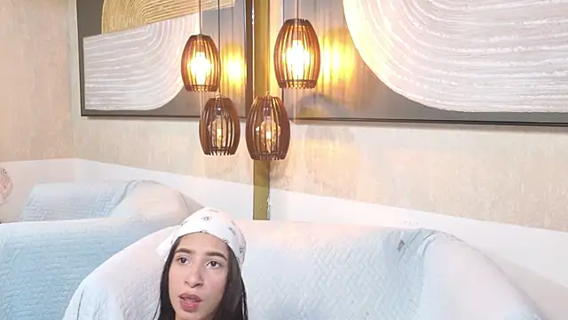 maria sm25 online show from 08/04/26, 11:26