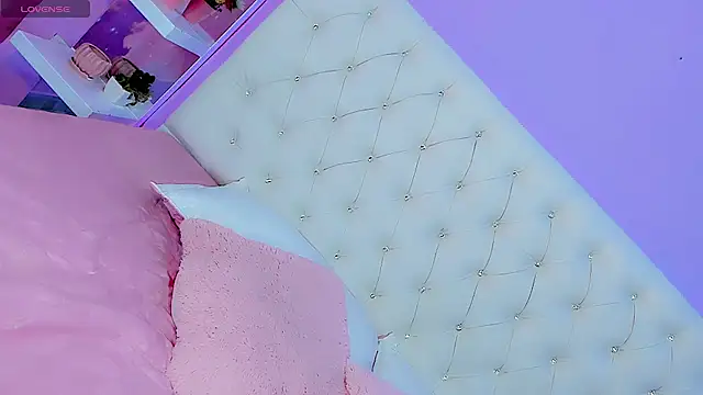 Lexxy Mattell online show from 07/15/26, 05:03