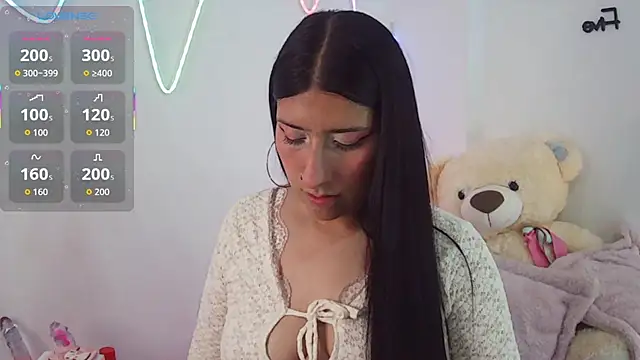 Sara Blum online show from 06/06/26, 03:34