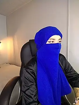 Lubnna online show from 05/03/26, 01:22