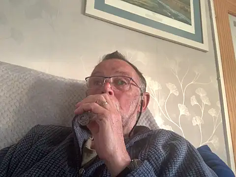 Moonraker64 online show from 06/06/26, 07:08