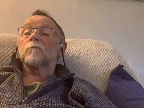 Moonraker64 online show from 06/07/26, 07:41