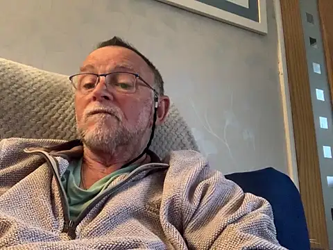 Moonraker64 online show from 05/18/26, 06:56