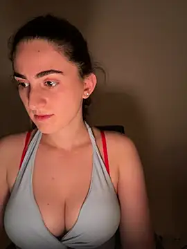 Snapshot of OliviaBaby- chatting on 05/29/26, 07:31 OliviaBaby- online show from 05/29/26, 07:31