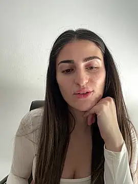 Snapshot of OliviaBaby- chatting on 05/09/26, 10:51 OliviaBaby- online show from 05/09/26, 10:51
