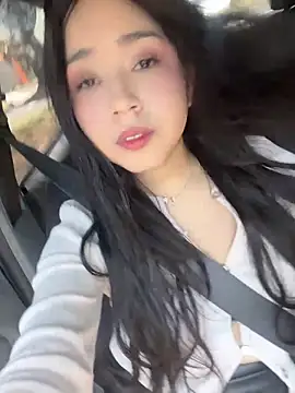 eimili love online show from 05/22/26, 04:38