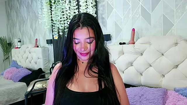 Snapshot of Zaira_bonny chatting on 06/30/26, 04:01 Zaira bonny online show from 06/30/26, 04:01