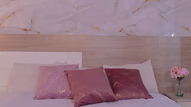 TamaraMontiel online show from 07/04/26, 01:15