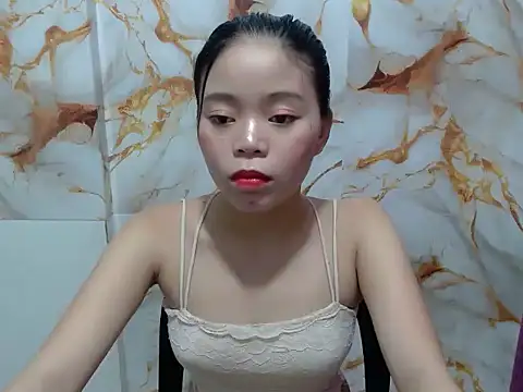 Snapshot of Sweet_Sarah69 chatting on 06/23/26, 08:01 Sweet Sarah69 online show from 06/23/26, 08:01