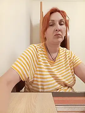 Snapshot of Bel_Nell chatting on 06/24/26, 06:17 Bel Nell online show from 06/24/26, 06:17