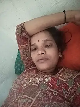 Snapshot of Student_garl_1 chatting on 06/15/26, 11:54 Student garl 1 online show from 06/15/26, 11:54
