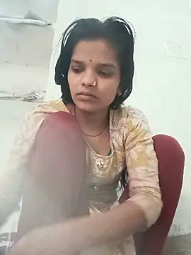 Snapshot of Student_garl_1 chatting on 05/24/26, 03:50 Student garl 1 online show from 05/24/26, 03:50