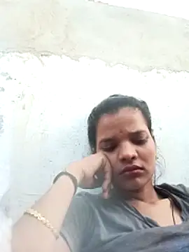 Snapshot of Student_garl_1 chatting on 06/07/26, 01:16 Student garl 1 online show from 06/07/26, 01:16