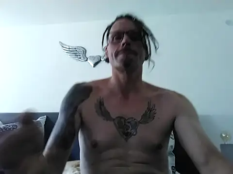 Snapshot of Tattooangel4172 chatting on 05/25/26, 10:03 Tattooangel4172 online show from 05/25/26, 10:03