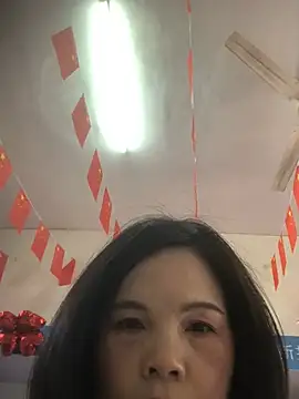 nidejiejie online show from 06/17/26, 12:21