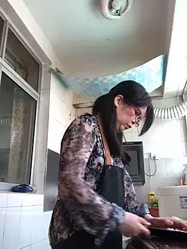 nidejiejie online show from 05/11/26, 04:03