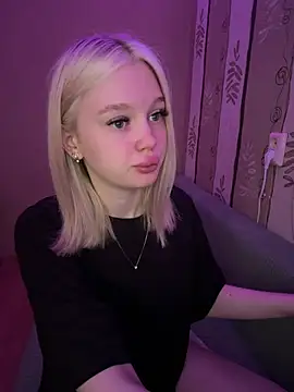 Velvet Doll  online show from 06/04/26, 04:17