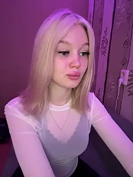 Velvet Doll  online show from 06/03/26, 04:24