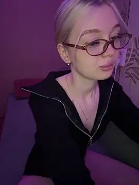 Velvet Doll  online show from 05/29/26, 05:02