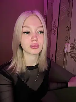 Velvet Doll  online show from 05/31/26, 04:07