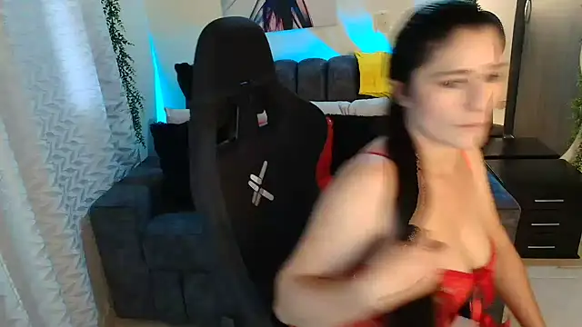 LUCYMILF SEXY online show from 06/13/26, 02:48
