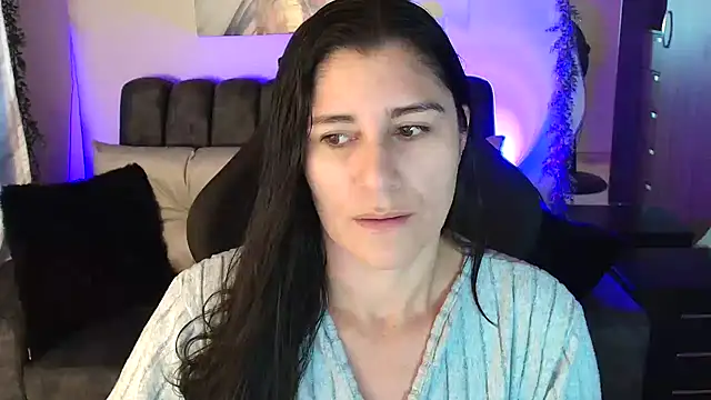 LUCYMILF SEXY online show from 05/26/26, 07:34