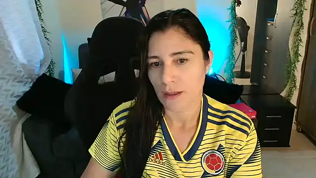 LUCYMILF SEXY online show from 06/17/26, 03:33