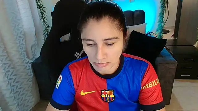 LUCYMILF SEXY online show from 06/18/26, 06:35