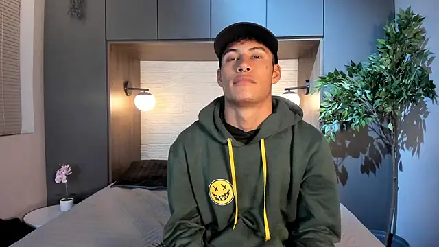 angel silva  online show from 05/11/26, 12:17